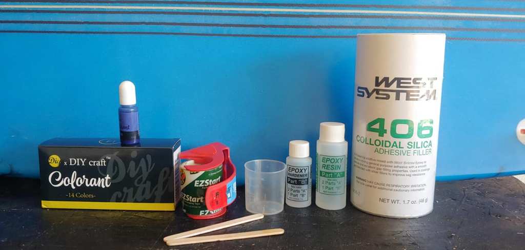 2 part epoxy resin kit used for surfboard repair